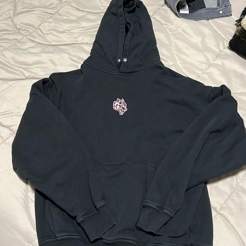 Darc Sport wolves fight cancer hoodie